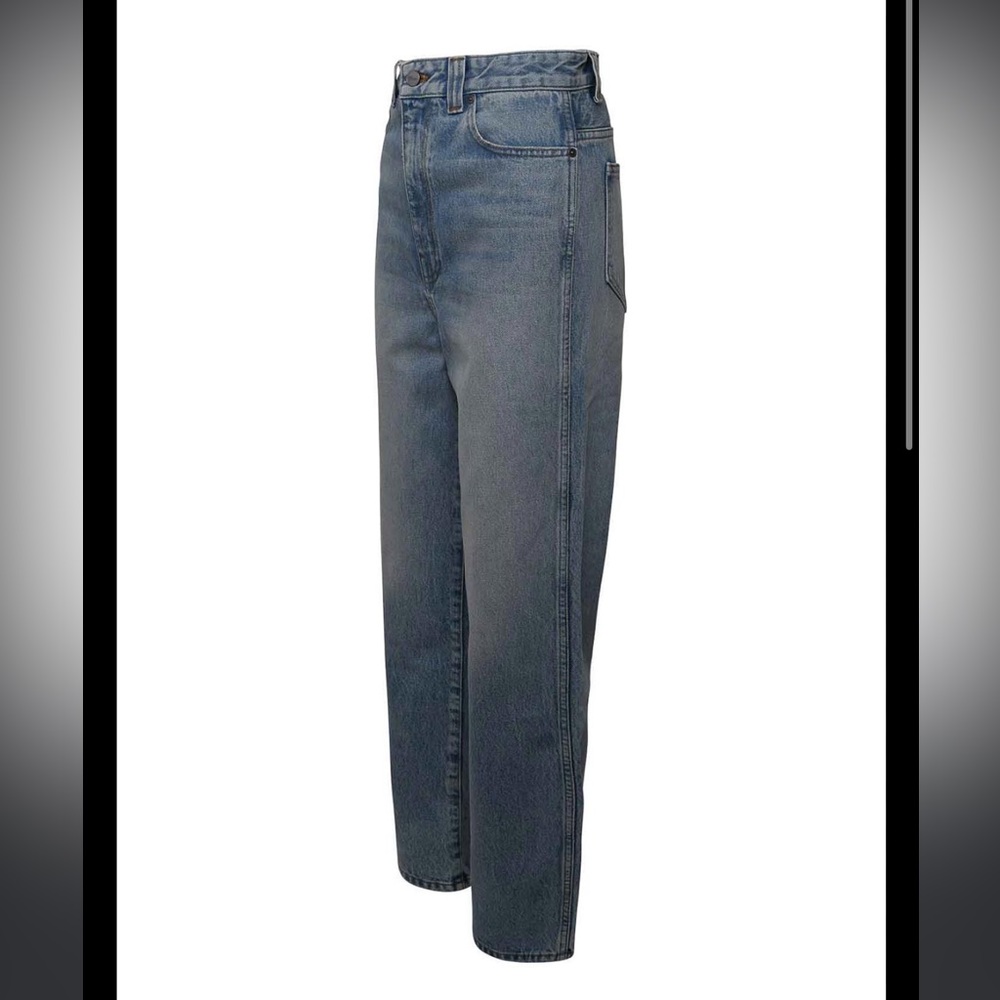 Blue gray High Waisted Jeans. No Brand. Size 2